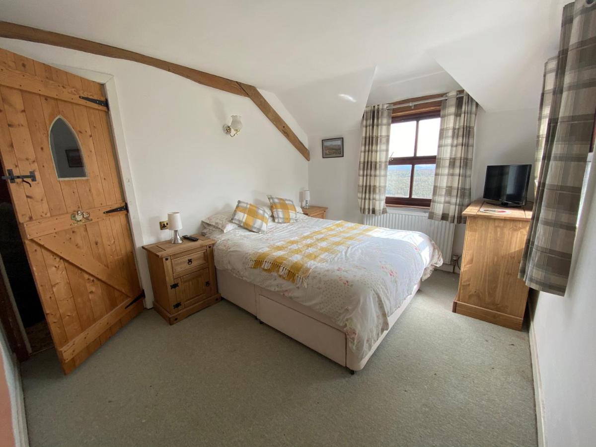 Beautiful Secluded Farmhouse With Hot Tub Villa Barmouth Bagian luar foto