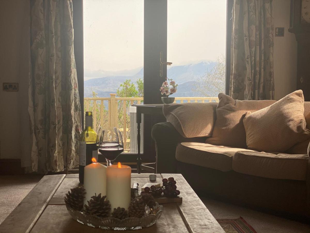 Beautiful Secluded Farmhouse With Hot Tub Villa Barmouth Bagian luar foto