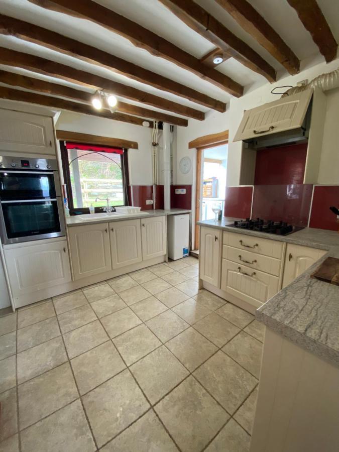 Beautiful Secluded Farmhouse With Hot Tub Villa Barmouth Bagian luar foto